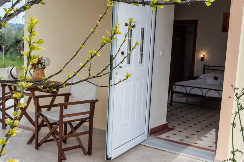 Phyllida Guest House - A2 Zacharo Exterior foto